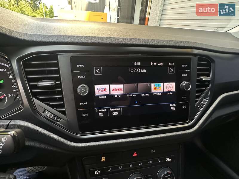 Внедорожник / Кроссовер Volkswagen T-Roc 2019 в Днепре