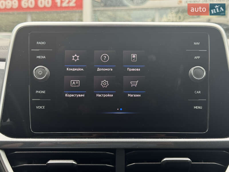 Внедорожник / Кроссовер Volkswagen T-Roc 2022 в Днепре