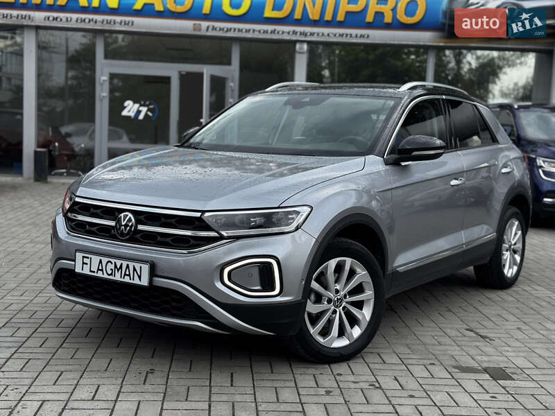 Внедорожник / Кроссовер Volkswagen T-Roc 2022 в Днепре