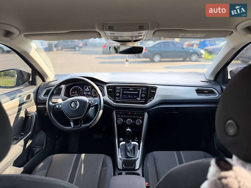 Позашляховик / Кросовер Volkswagen T-Roc 2020 в Києві