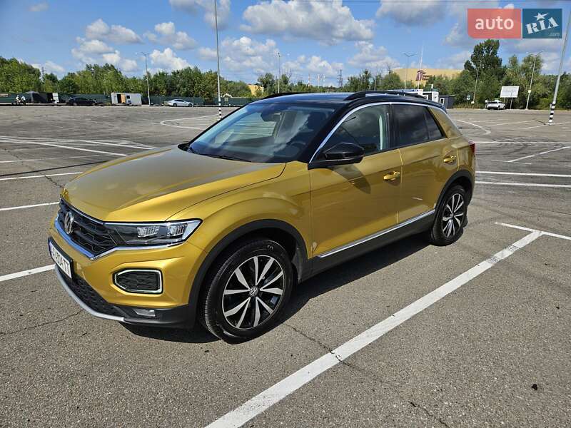 Volkswagen T-Roc 2019