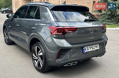 Внедорожник / Кроссовер Volkswagen T-Roc 2024 в 
