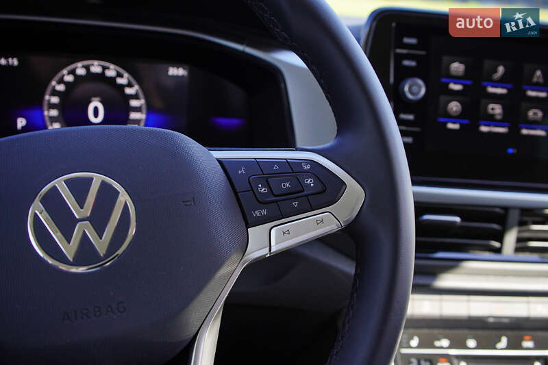 Внедорожник / Кроссовер Volkswagen T-Roc 2025 в Житомире