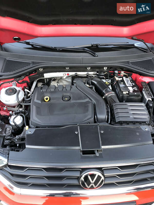 Внедорожник / Кроссовер Volkswagen T-Roc 2021 в Кривом Роге