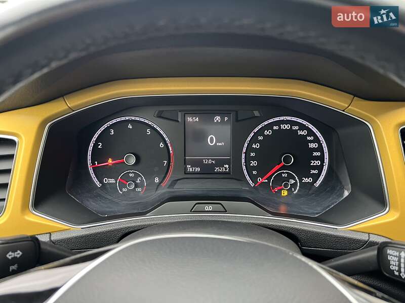 Позашляховик / Кросовер Volkswagen T-Roc 2019 в Києві