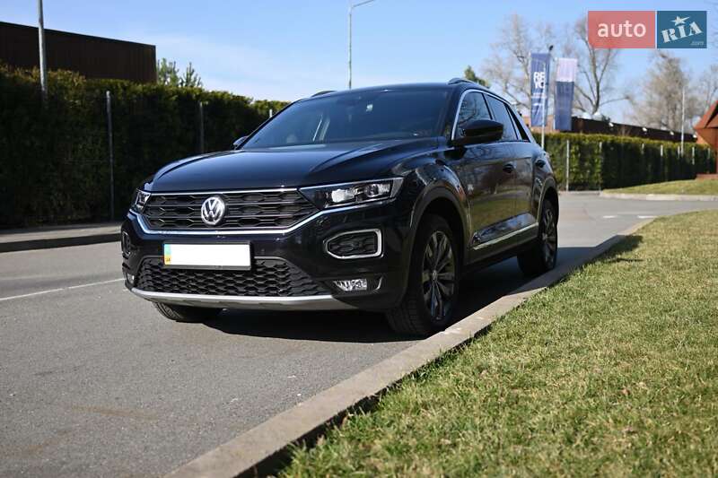 Позашляховик / Кросовер Volkswagen T-Roc 2019 в Броварах