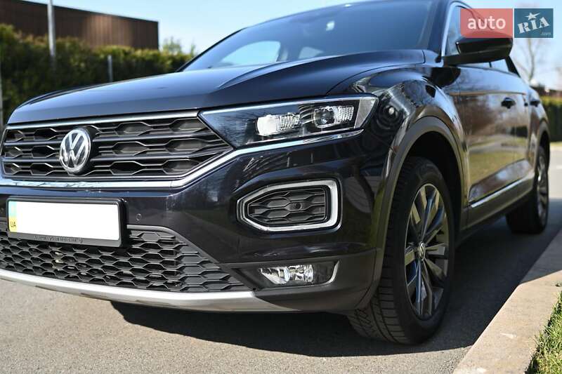 Позашляховик / Кросовер Volkswagen T-Roc 2019 в Броварах
