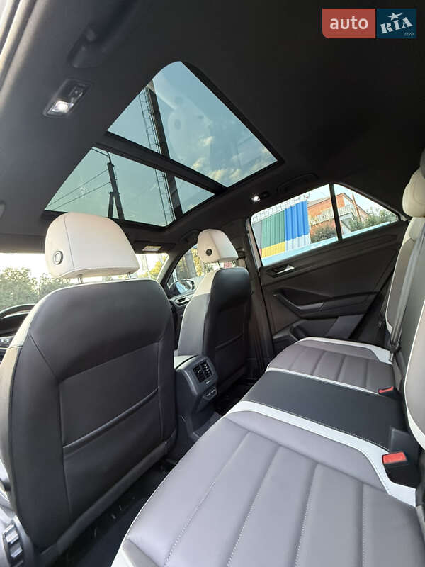 Внедорожник / Кроссовер Volkswagen T-Roc 2021 в Киеве фото 15 Внедорожник / Кроссовер Volkswagen T-Roc 2021 в Киеве