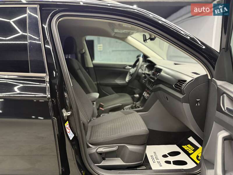 Позашляховик / Кросовер Volkswagen T-Roc 2020 в Чернівцях фото 21 Позашляховик / Кросовер Volkswagen T-Roc 2020 в Чернівцях