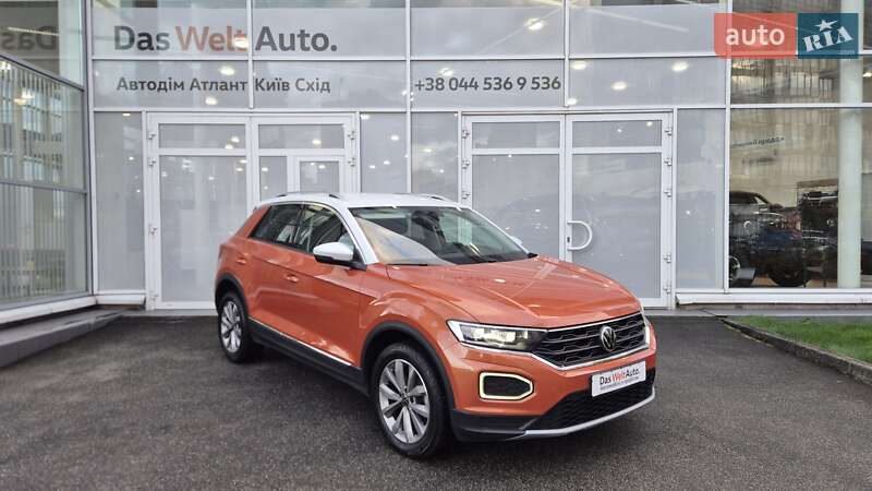 Внедорожник / Кроссовер Volkswagen T-Roc 2020 в Киеве