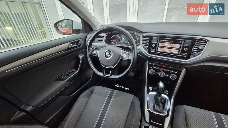 Внедорожник / Кроссовер Volkswagen T-Roc 2020 в Киеве