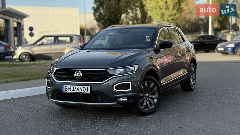 Volkswagen T-Roc 2021