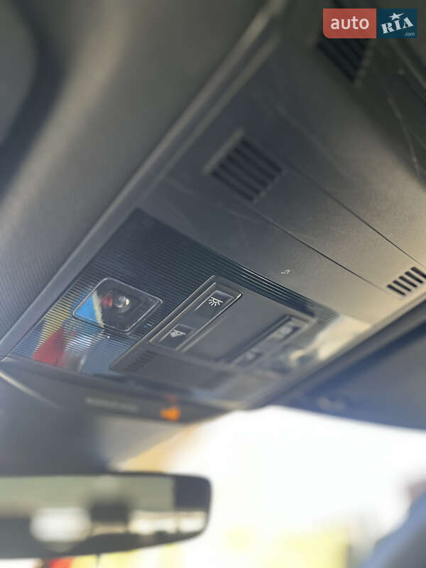 Внедорожник / Кроссовер Volkswagen T-Roc 2019 в Тернополе фото 14 Внедорожник / Кроссовер Volkswagen T-Roc 2019 в Тернополе