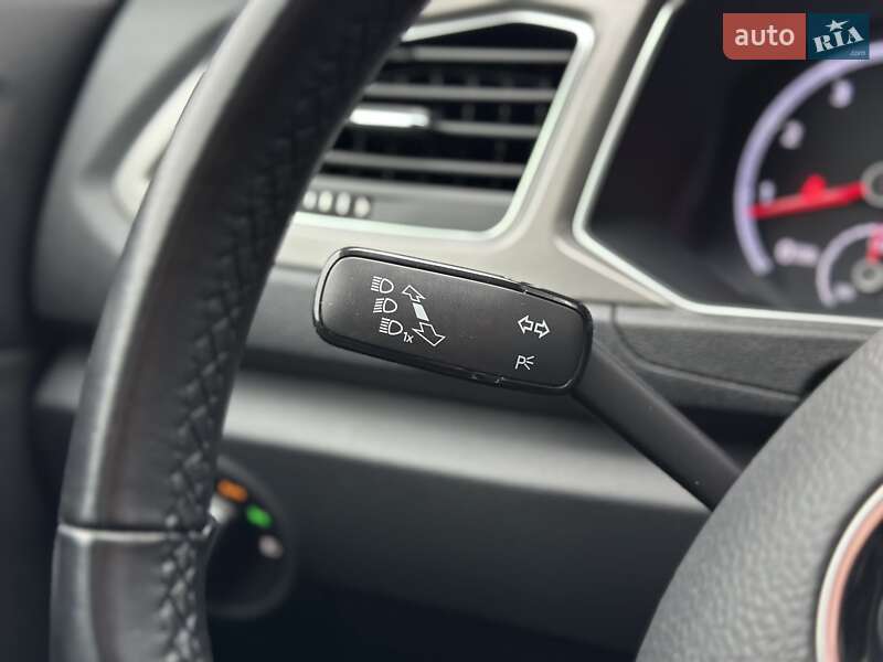 Внедорожник / Кроссовер Volkswagen T-Roc 2021 в Киеве фото 22 Внедорожник / Кроссовер Volkswagen T-Roc 2021 в Киеве