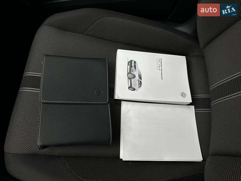 Внедорожник / Кроссовер Volkswagen T-Roc 2021 в Киеве фото 34 Внедорожник / Кроссовер Volkswagen T-Roc 2021 в Киеве
