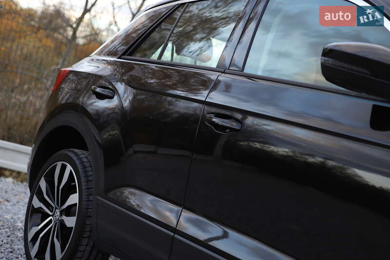 Внедорожник / Кроссовер Volkswagen T-Roc 2019 в Дрогобыче