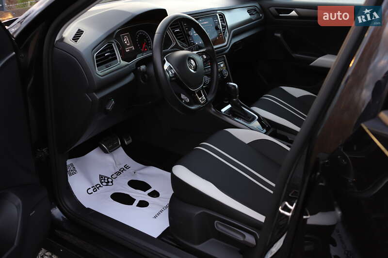 Внедорожник / Кроссовер Volkswagen T-Roc 2019 в Дрогобыче