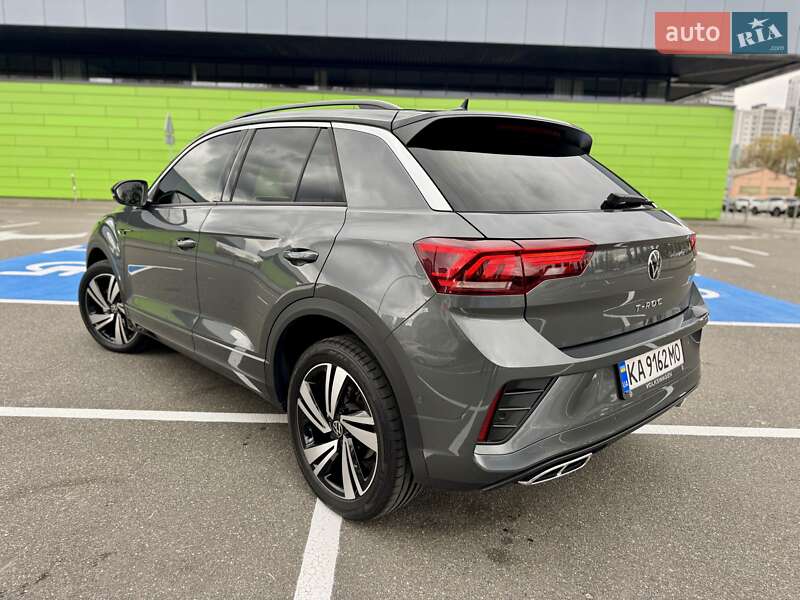Позашляховик / Кросовер Volkswagen T-Roc 2024 в Києві