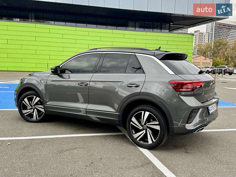 Позашляховик / Кросовер Volkswagen T-Roc 2024 в Києві