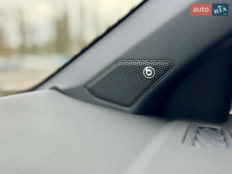 Позашляховик / Кросовер Volkswagen T-Roc 2024 в Києві