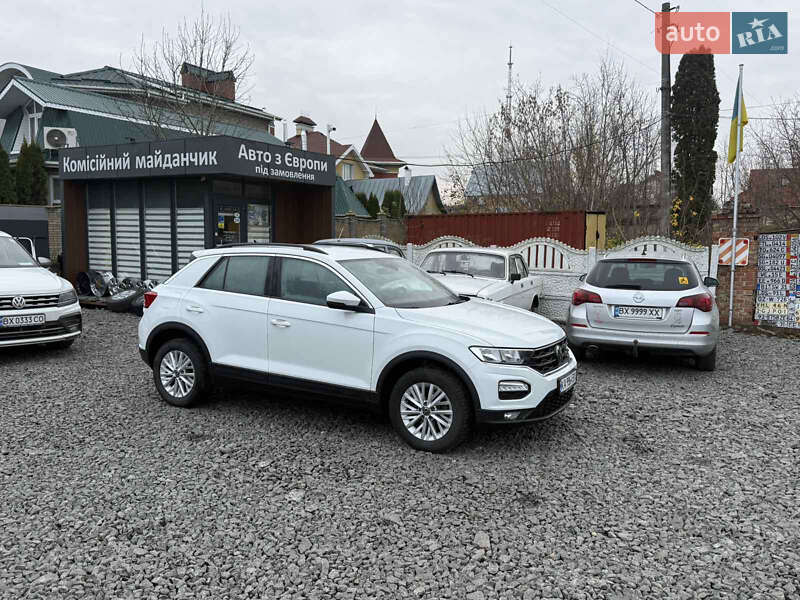 Volkswagen T-Roc 2021