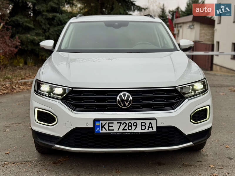 Позашляховик / Кросовер Volkswagen T-Roc 2021 в Дніпрі