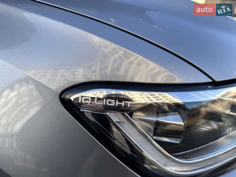 Позашляховик / Кросовер Volkswagen T-Roc 2022 в Івано-Франківську