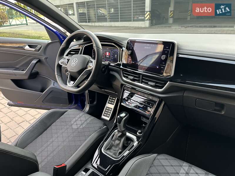 Внедорожник / Кроссовер Volkswagen T-Roc 2022 в Киеве фото 45 Внедорожник / Кроссовер Volkswagen T-Roc 2022 в Киеве