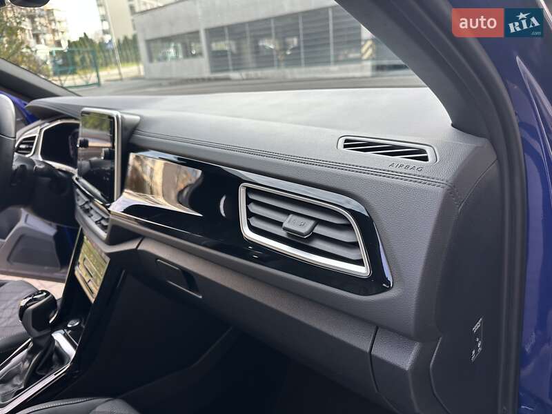 Внедорожник / Кроссовер Volkswagen T-Roc 2022 в Киеве фото 50 Внедорожник / Кроссовер Volkswagen T-Roc 2022 в Киеве