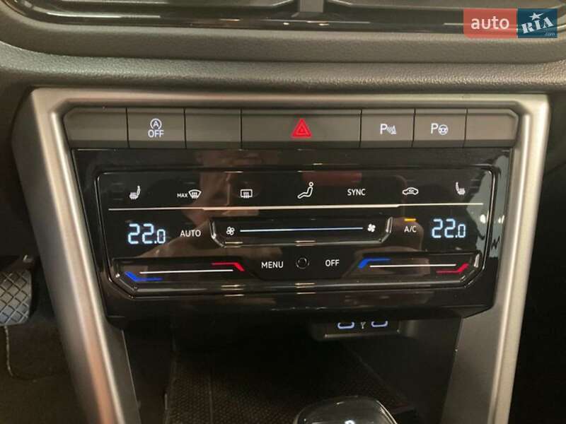 Позашляховик / Кросовер Volkswagen T-Roc 2022 в Бережанах