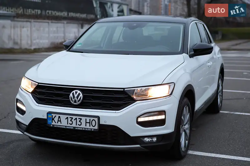 Volkswagen T-Roc 2018 VIN WVGZZZA1ZJV043654 фото оголошення 7 з 85
