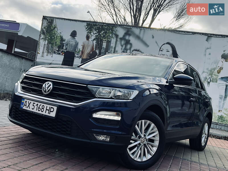 Внедорожник / Кроссовер Volkswagen T-Roc 2019 в Одессе