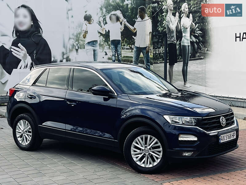 Внедорожник / Кроссовер Volkswagen T-Roc 2019 в Одессе