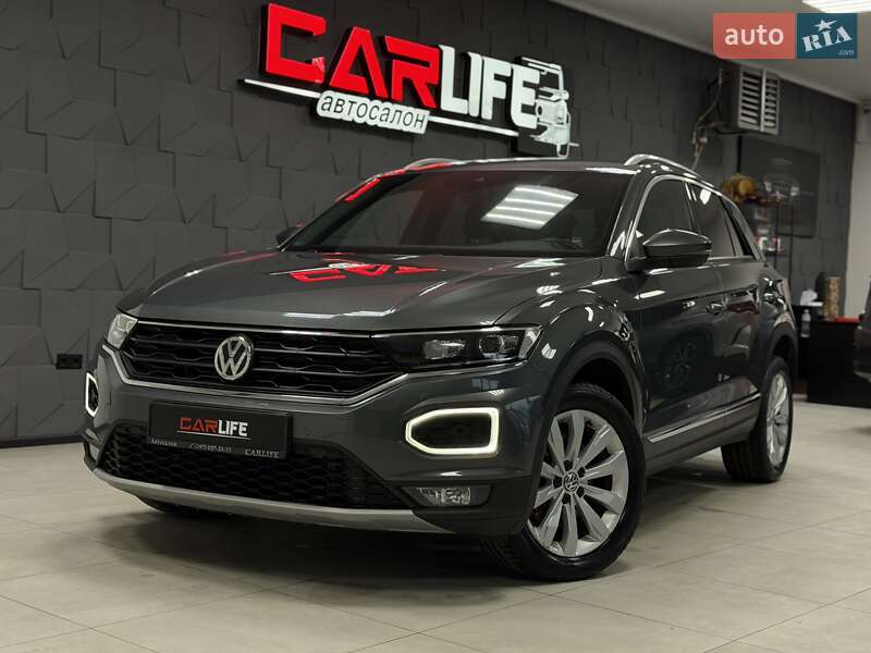 Volkswagen T-Roc 2019