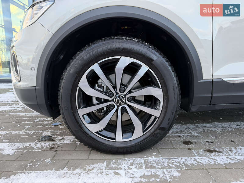 Позашляховик / Кросовер Volkswagen T-Roc 2024 в Києві