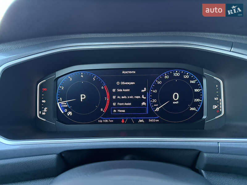 Позашляховик / Кросовер Volkswagen T-Roc 2024 в Києві