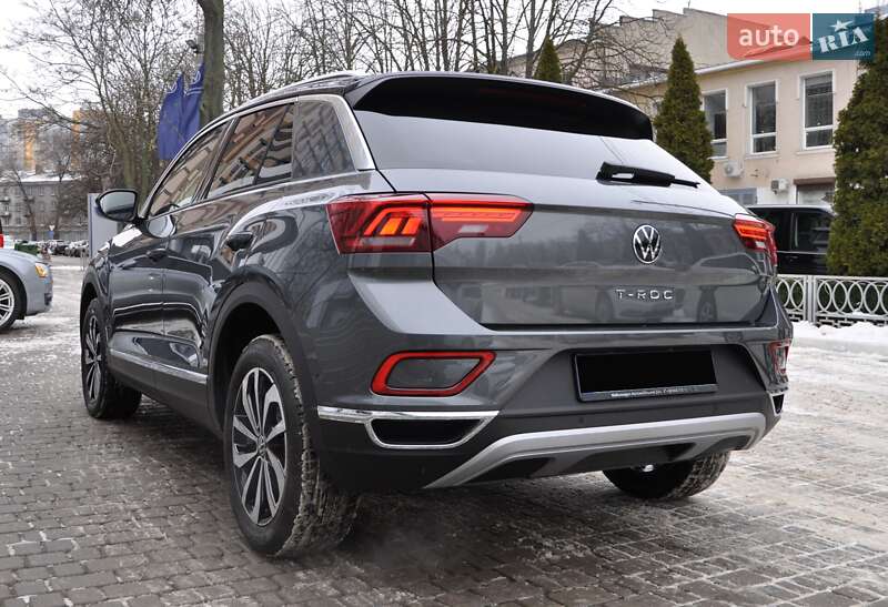 Внедорожник / Кроссовер Volkswagen T-Roc 2023 в Одессе