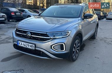 Позашляховик / Кросовер Volkswagen T-Roc 2023 в Києві
