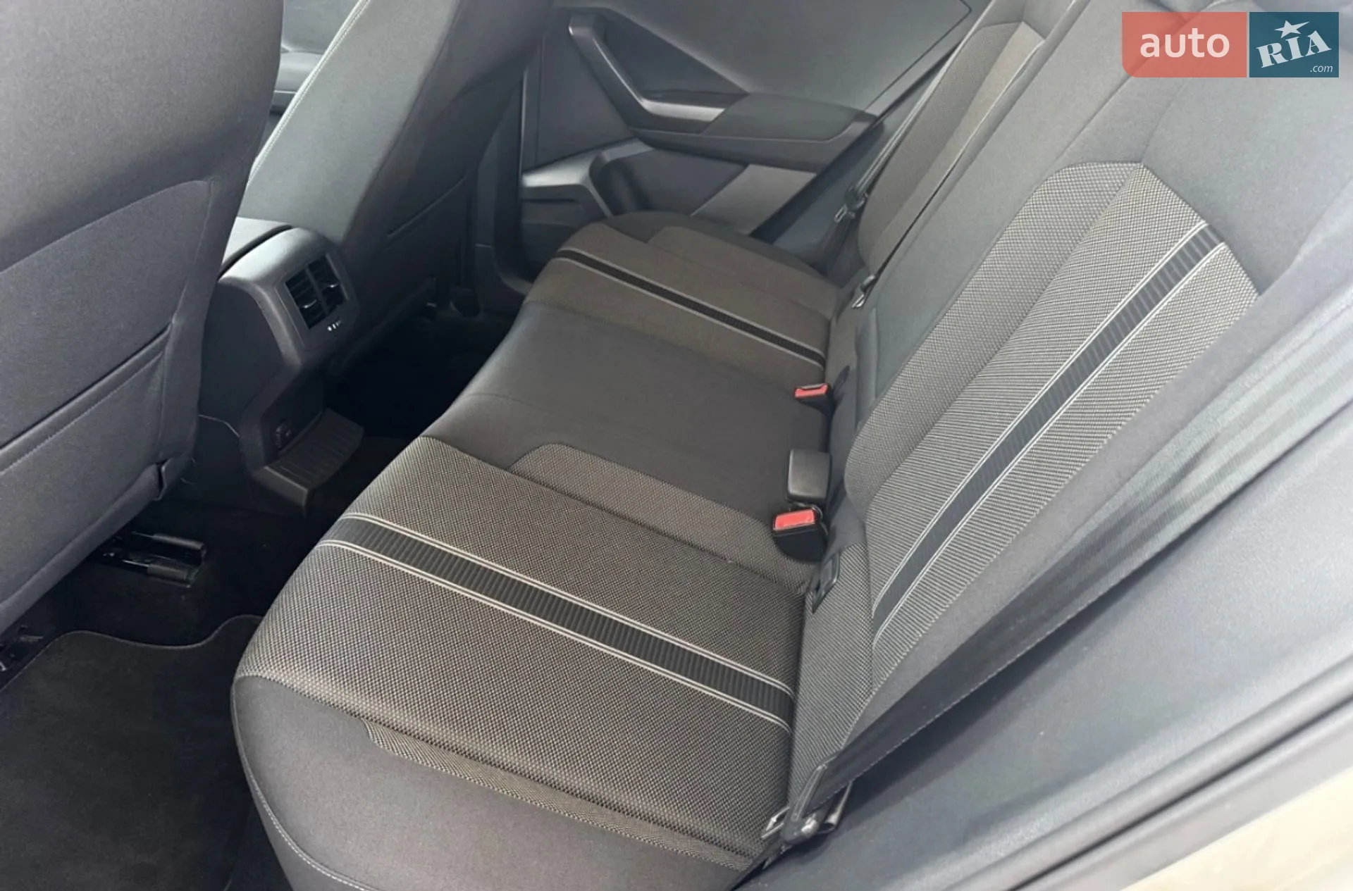 2019 Volkswagen T-Roc - мініатюра 8