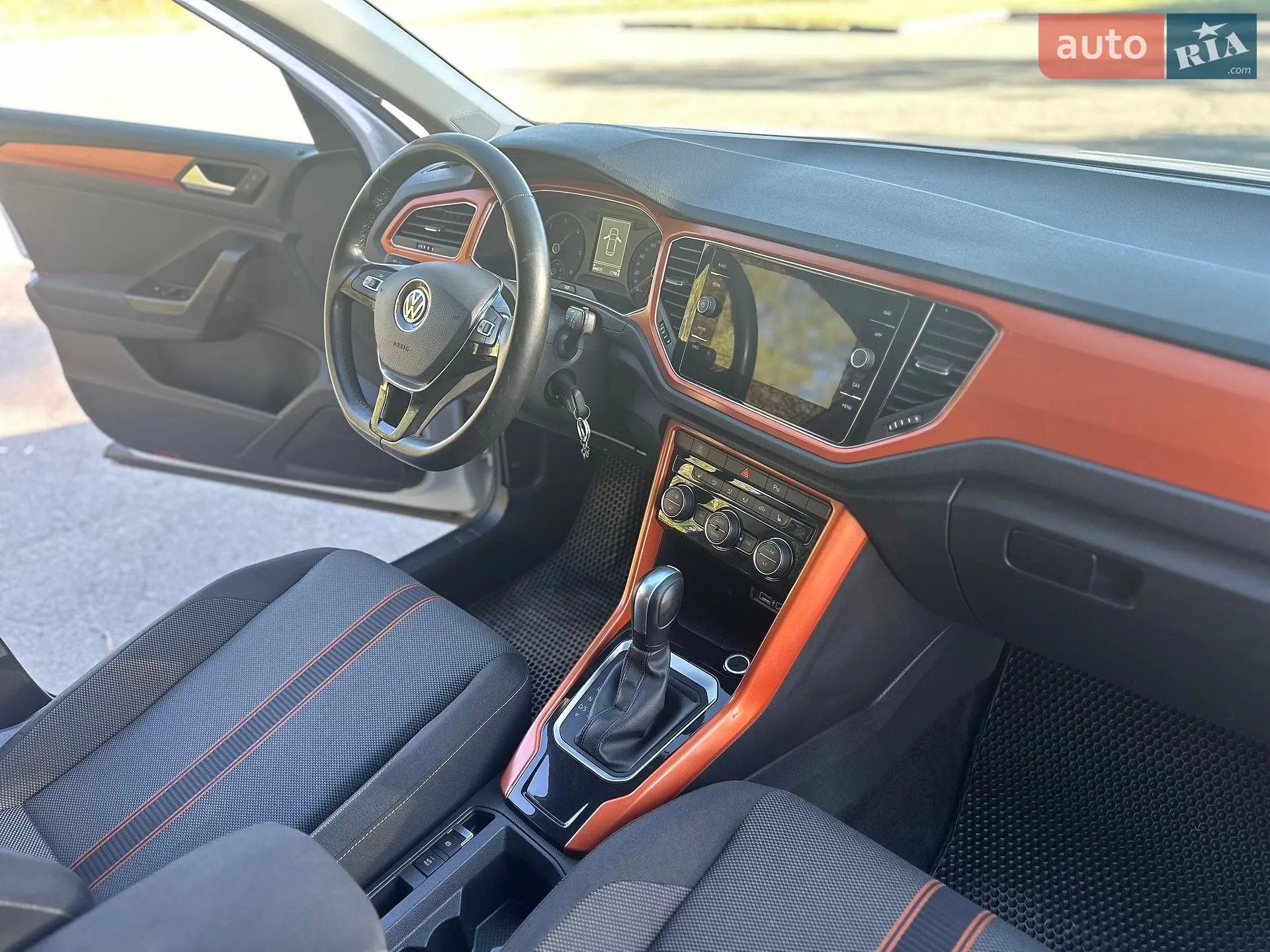 2019 Volkswagen T-Roc - мініатюра 18