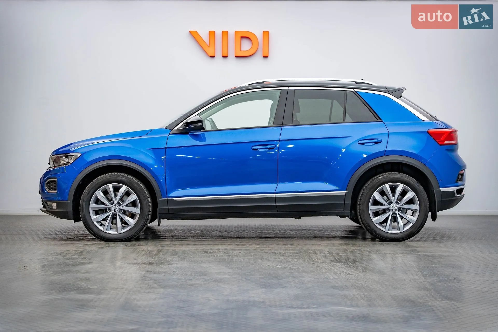 2019 Volkswagen T-Roc - мініатюра 3