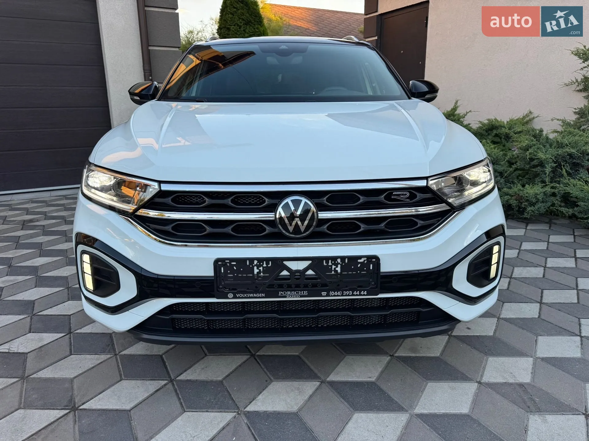 2025 Volkswagen T-Roc - мініатюра 19