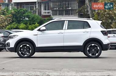 Внедорожник / Кроссовер Volkswagen Tacqua 2024 в 