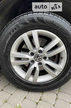 Внедорожник / Кроссовер Volkswagen Taigun 2013 в 