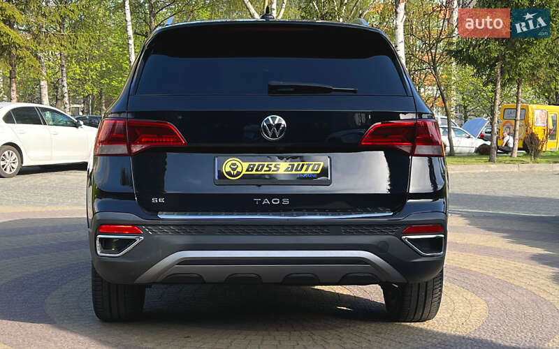 Позашляховик / Кросовер Volkswagen Taos 2022 в Львові