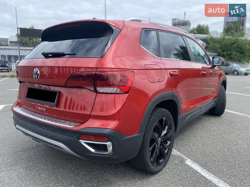 Внедорожник / Кроссовер Volkswagen Taos 2022 в Киеве
