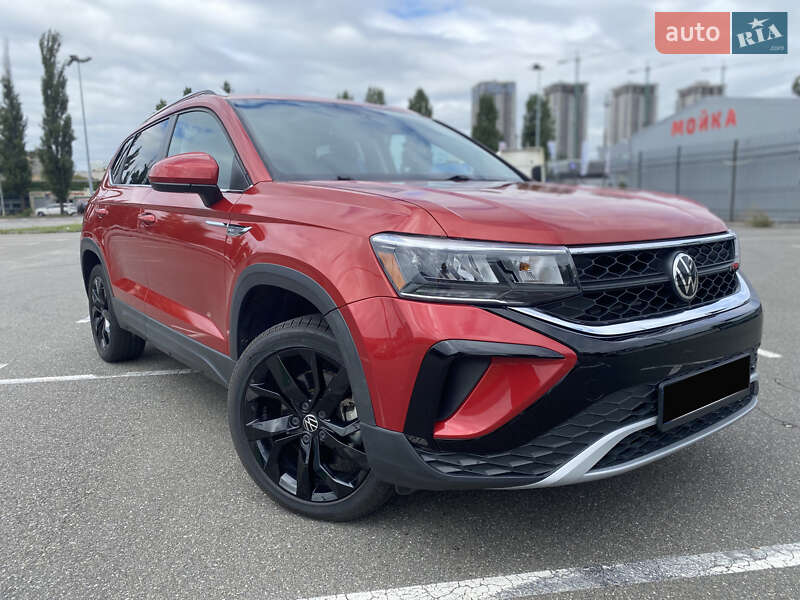 Volkswagen Taos 2022
