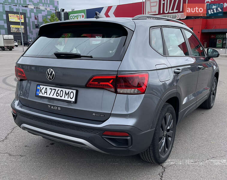 Позашляховик / Кросовер Volkswagen Taos 2021 в Києві