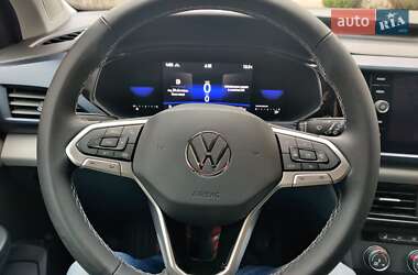 Внедорожник / Кроссовер Volkswagen Taos 2022 в 
