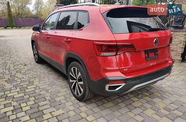 Внедорожник / Кроссовер Volkswagen Taos 2022 в 